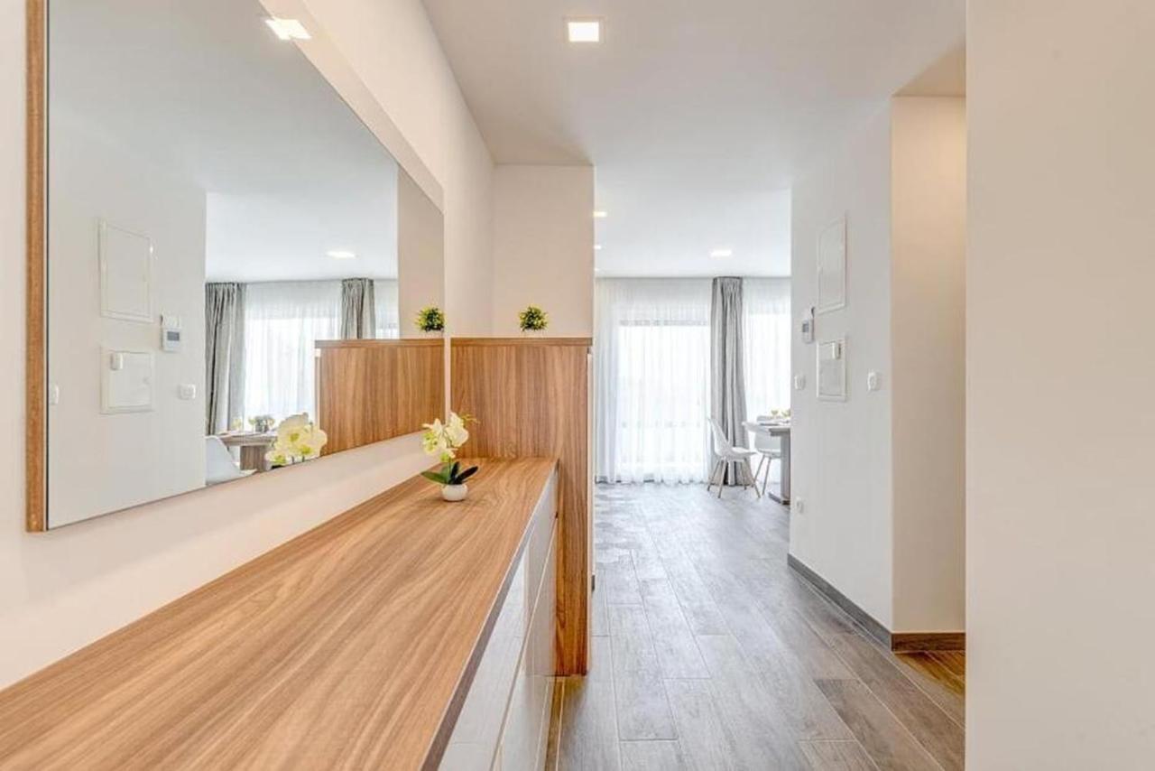 Villa Ivo Promajna Kültér fotó